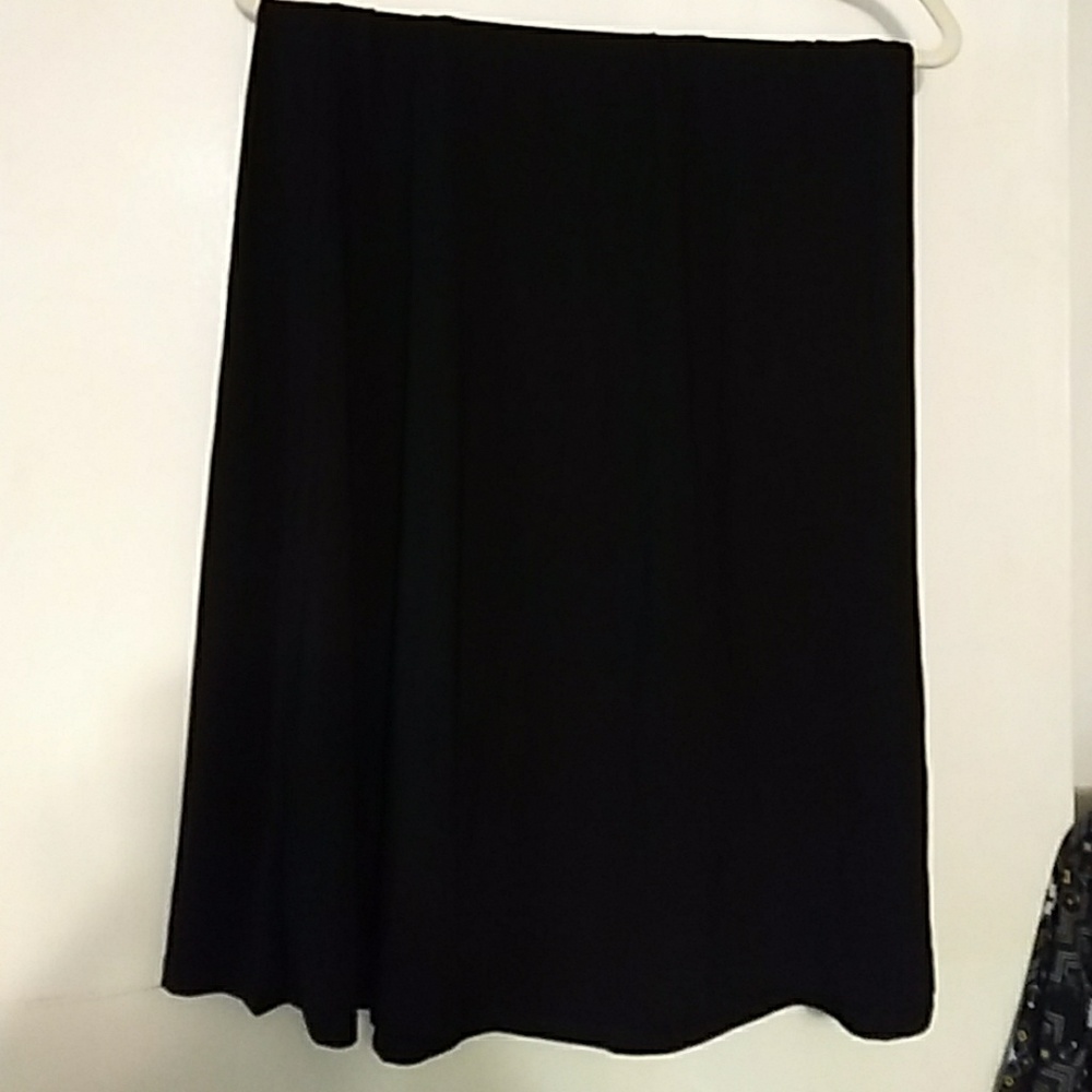 2XL NWOT Lularoe Black Slinky fabric Maxi skirt